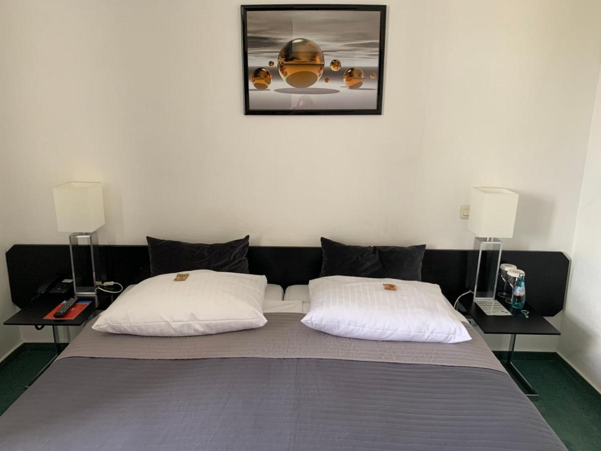 Hotel Mainzer Hof 2*